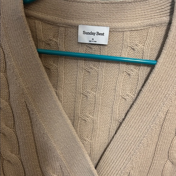 Aritzia Sunday Best Cooper knit Cardigan - Picture 9 of 11